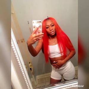 Meet your Posher, Charlisa